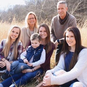 Meet your Posher, Deidre